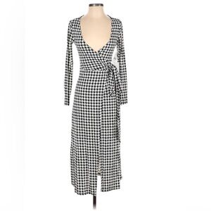Good American Houndstooth Wrap Dress